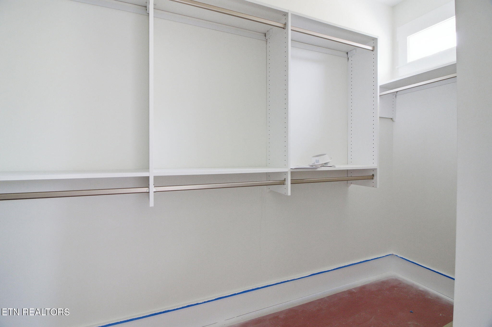 467 Laurel Road Clinton, TN 37716 - Photo 19 of 32 467 Laurel Rd_Primary Walk in Closet