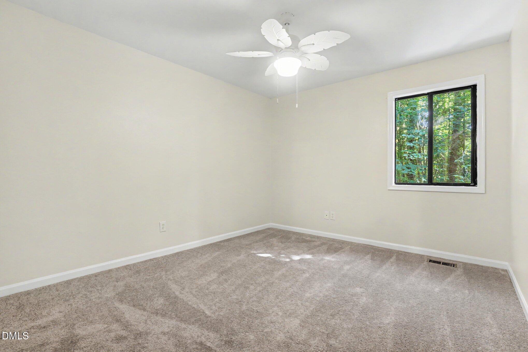 1227 Seaton Road, Unit 44 Durham, NC 27713 - Photo 16 of 28 015_file_3627