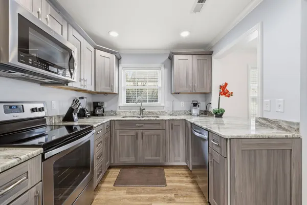 $1,150,000 | 940 South Ocean Boulevard, North Myrtle Beach, SC 29582