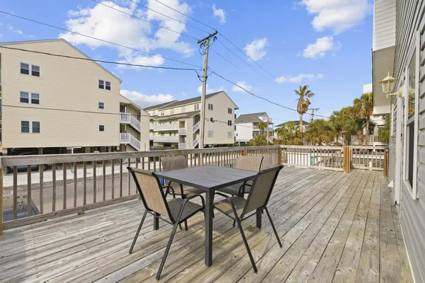 $1,150,000 | 940 South Ocean Boulevard, North Myrtle Beach, SC 29582