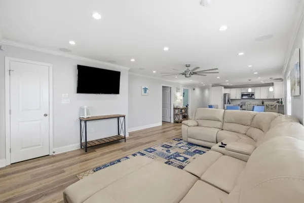 $1,150,000 | 940 South Ocean Boulevard, North Myrtle Beach, SC 29582