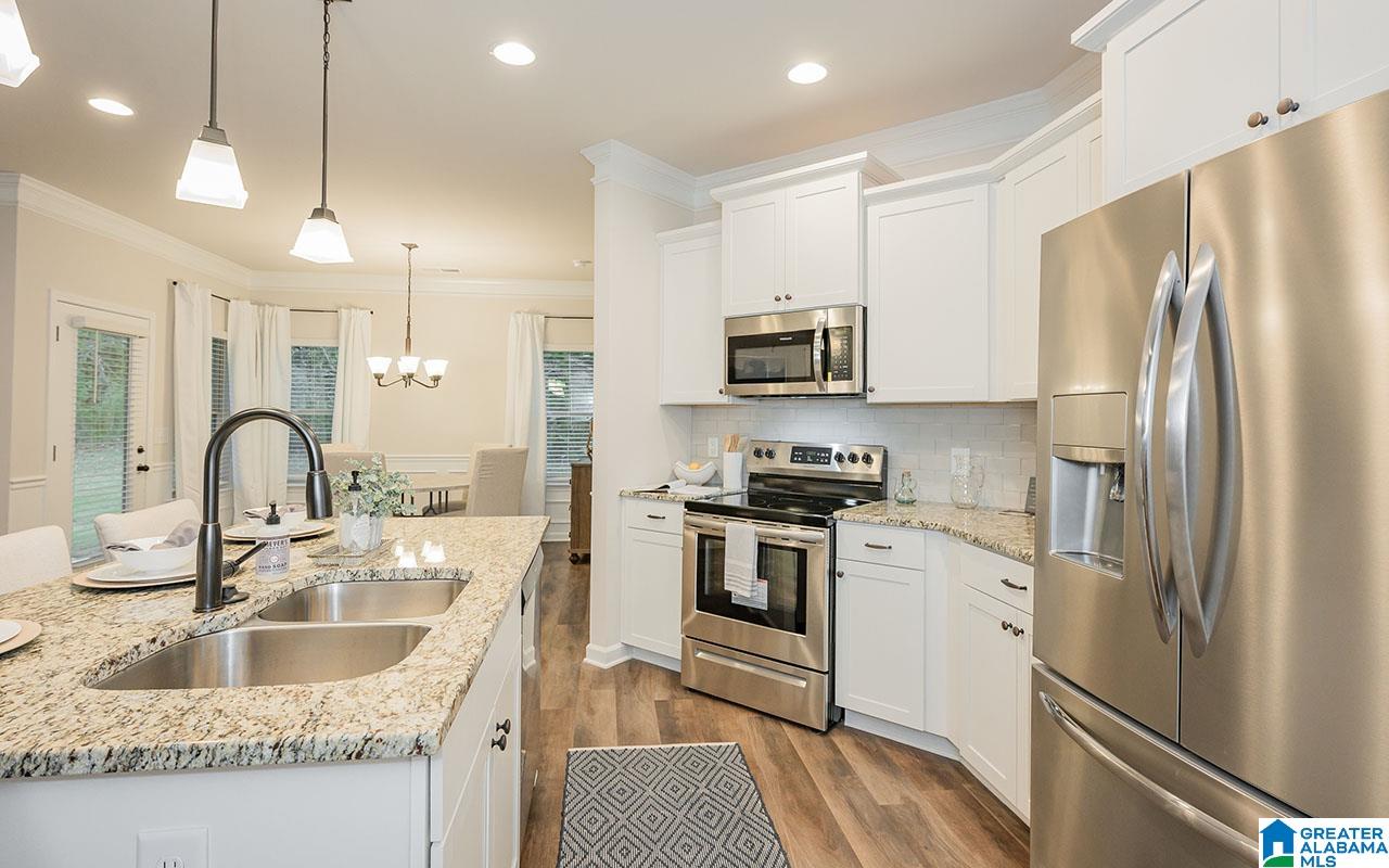 105 Meadow Way Jasper, AL 35504 - Photo 7 of 17