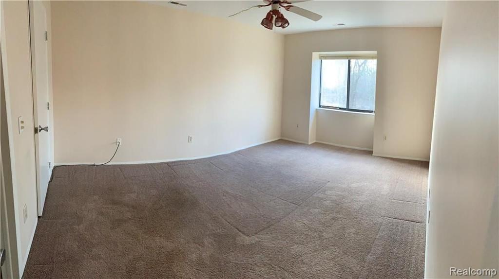 24066 Middlebelt Road, Unit 40 Farmington Hills, MI 48336 - Photo 10 of 17