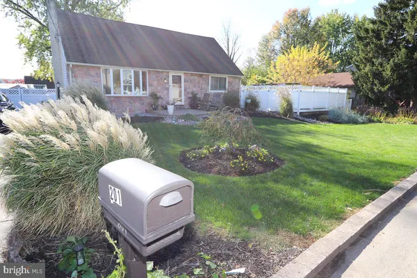 $515,000 | 201 Castello Avenue, Hatboro, PA 19040