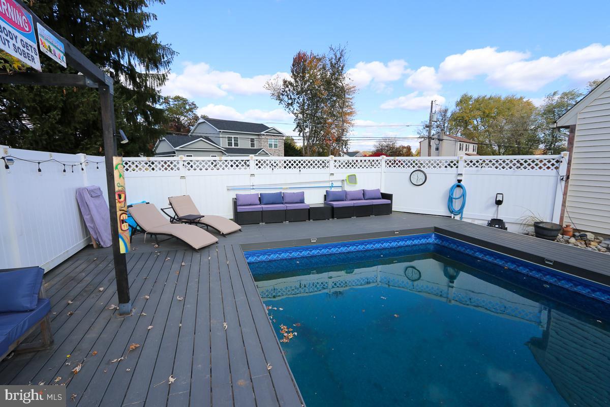 201 Castello Avenue Hatboro, PA 19040 - Photo 40 of 62 pool