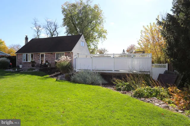 $525,000 | 201 Castello Avenue, Hatboro, PA 19040