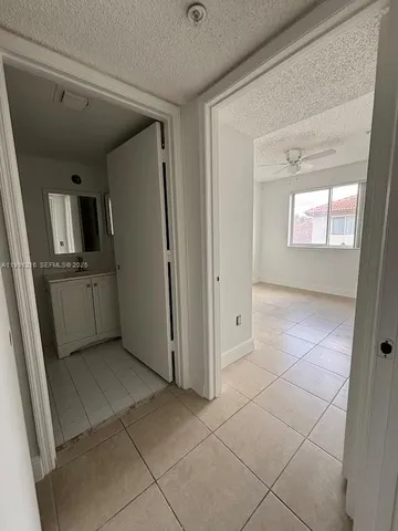 $2,150 | 440 South Park Road, Unit 4303, Hollywood, FL 33021