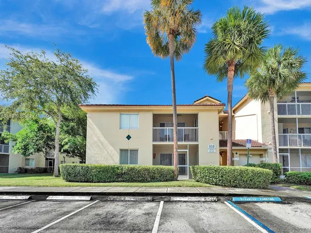 $2,150 | 440 South Park Road, Unit 4303, Hollywood, FL 33021