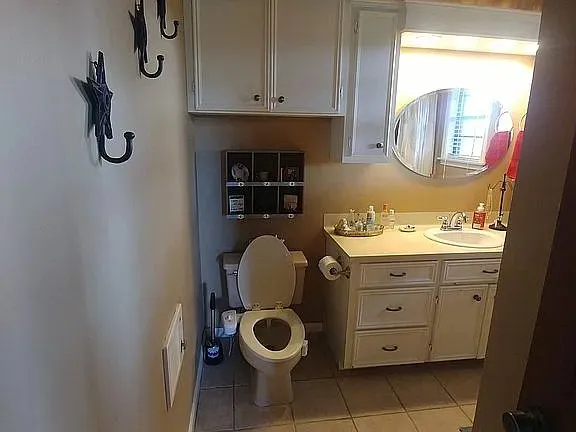 $874,900 | 105 Red Tip Lane, Brenham, TX 77833