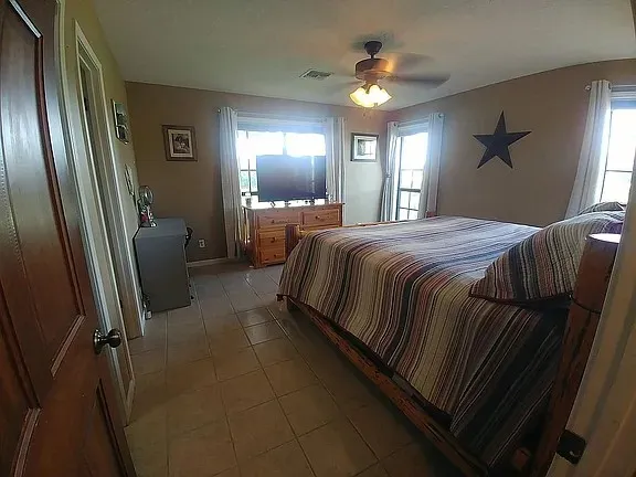 $874,900 | 105 Red Tip Lane, Brenham, TX 77833