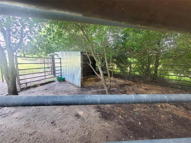 $874,900 | 105 Red Tip Lane, Brenham, TX 77833