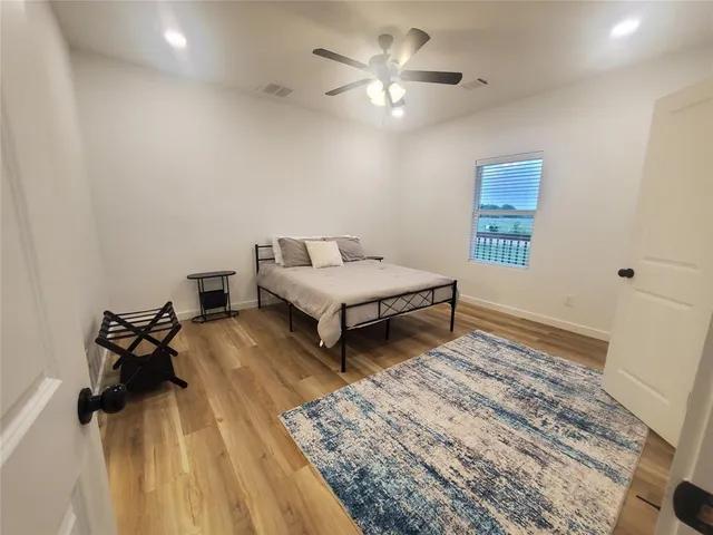 $874,900 | 105 Red Tip Lane, Brenham, TX 77833