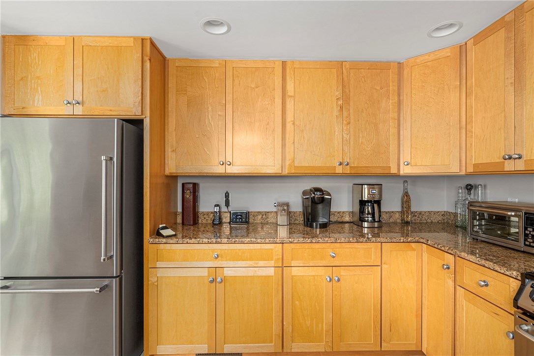 66 Peveril Road Cranston, RI 02921 - Photo 23 of 48 Gallery Image 23