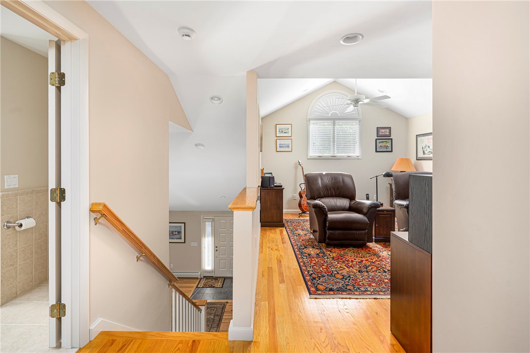 66 Peveril Road Cranston, RI 02921 - Photo 39 of 48 Gallery Image 39
