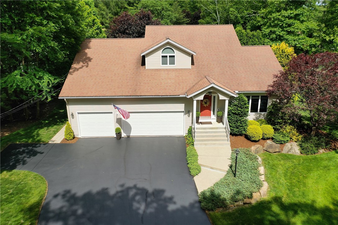 66 Peveril Road Cranston, RI 02921 - Photo 7 of 48 Gallery Image 7