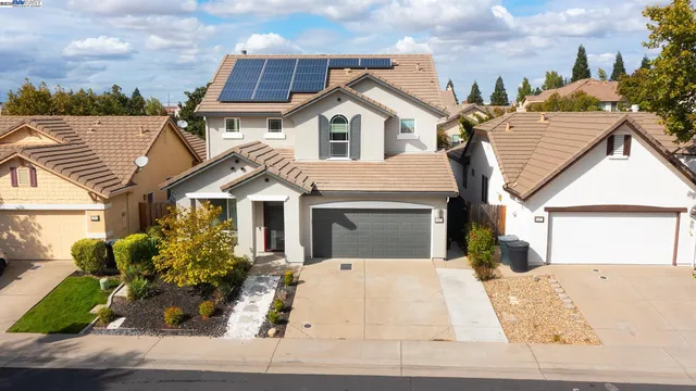 $749,000 | 309 Aspen Court, Roseville, CA 95678