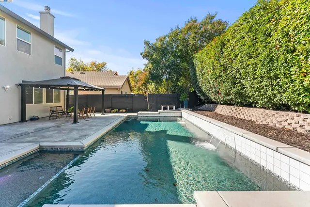 $749,000 | 309 Aspen Court, Roseville, CA 95678