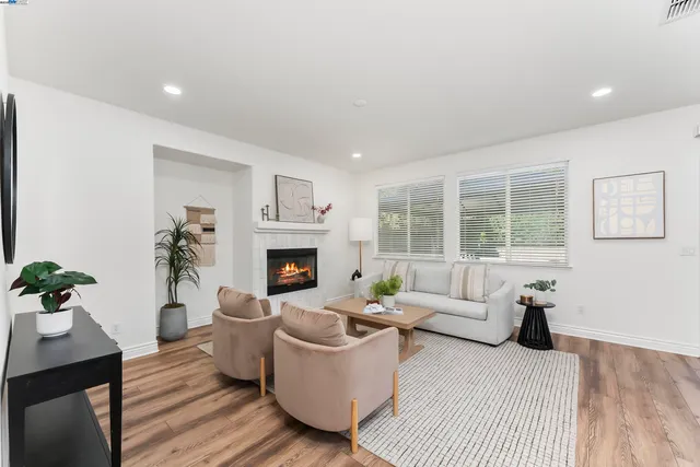 $749,000 | 309 Aspen Court, Roseville, CA 95678