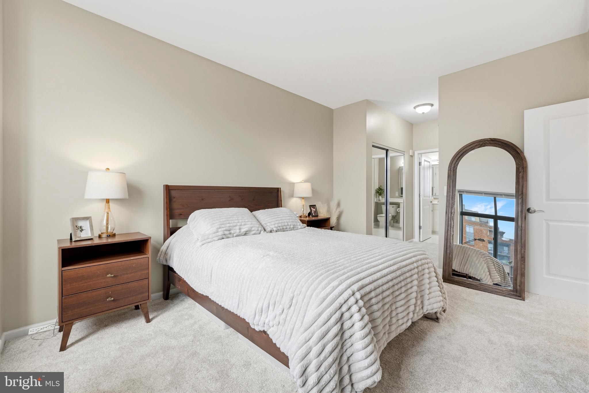 11700 Old Georgetown Road, Unit 910 North Bethesda, MD 20852 - Photo 17 of 36