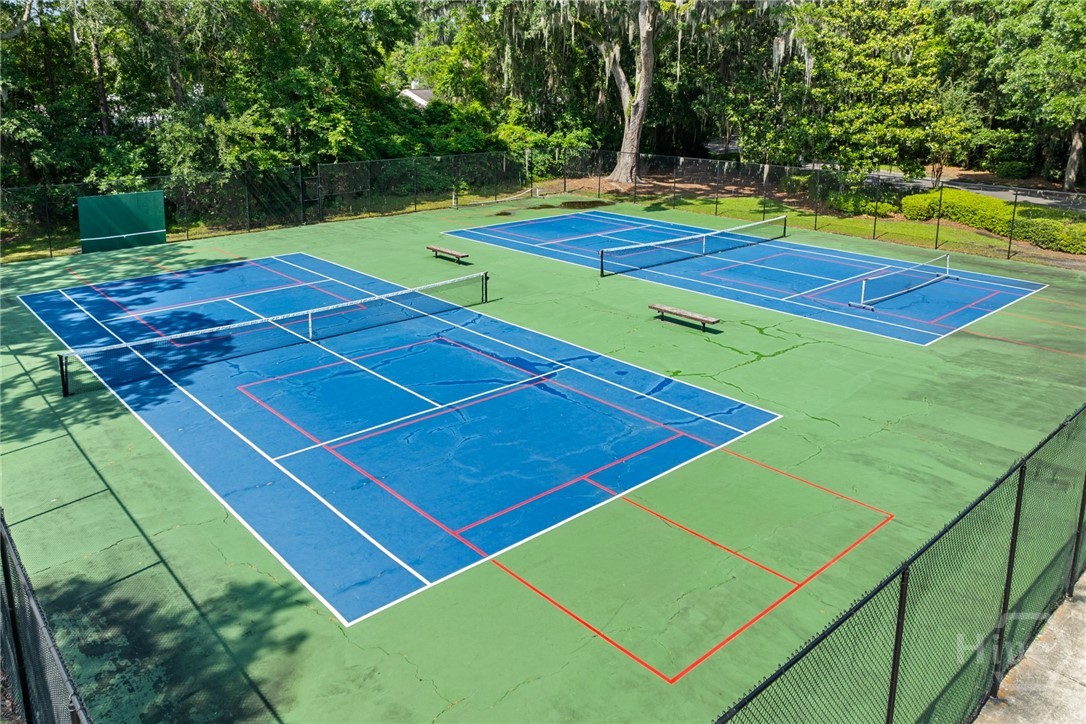 323 Olde Towne Road Savannah, GA 31410 - Photo 41 of 44