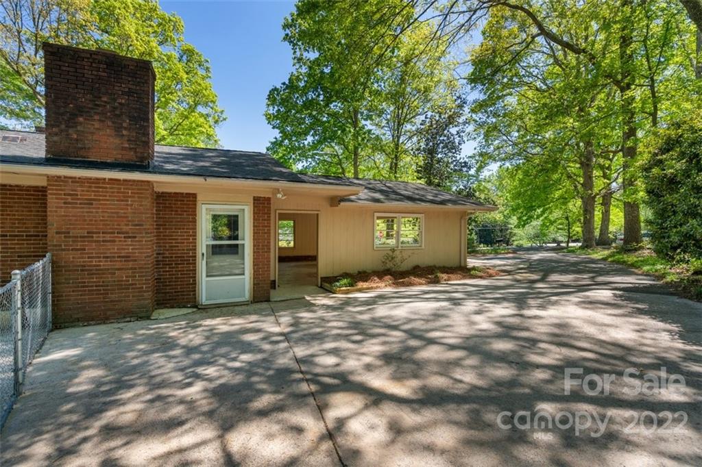 702 Plantation Road Lancaster, SC 29720 - Photo 29 of 31 Gallery Image 29