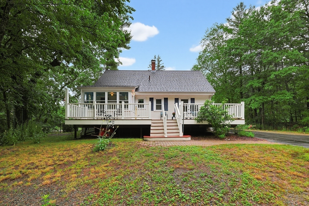 602 Elm Street Walpole, MA 02081 - Photo 30 of 38