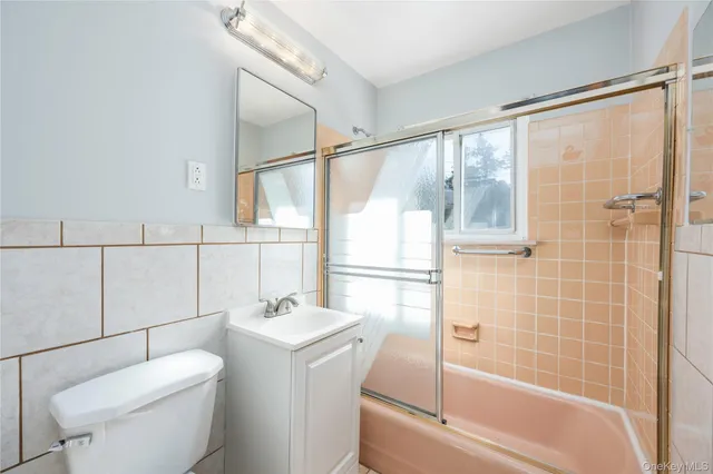 $715,000 | 34 Lockwood Avenue, Yonkers, NY 10701