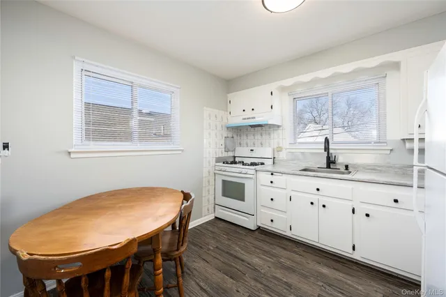 $715,000 | 34 Lockwood Avenue, Yonkers, NY 10701