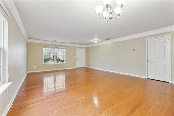 $2,700 | 3050 A Centerglen Lane, Cumming, GA 30040