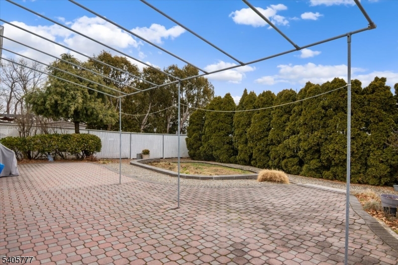 735 Garden Street Union, NJ 07083 - Photo 25 of 29