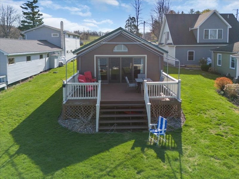 7025 Lake Bluff Road Huron, NY 14590 - Photo 4 of 33 Lakeiew deck
