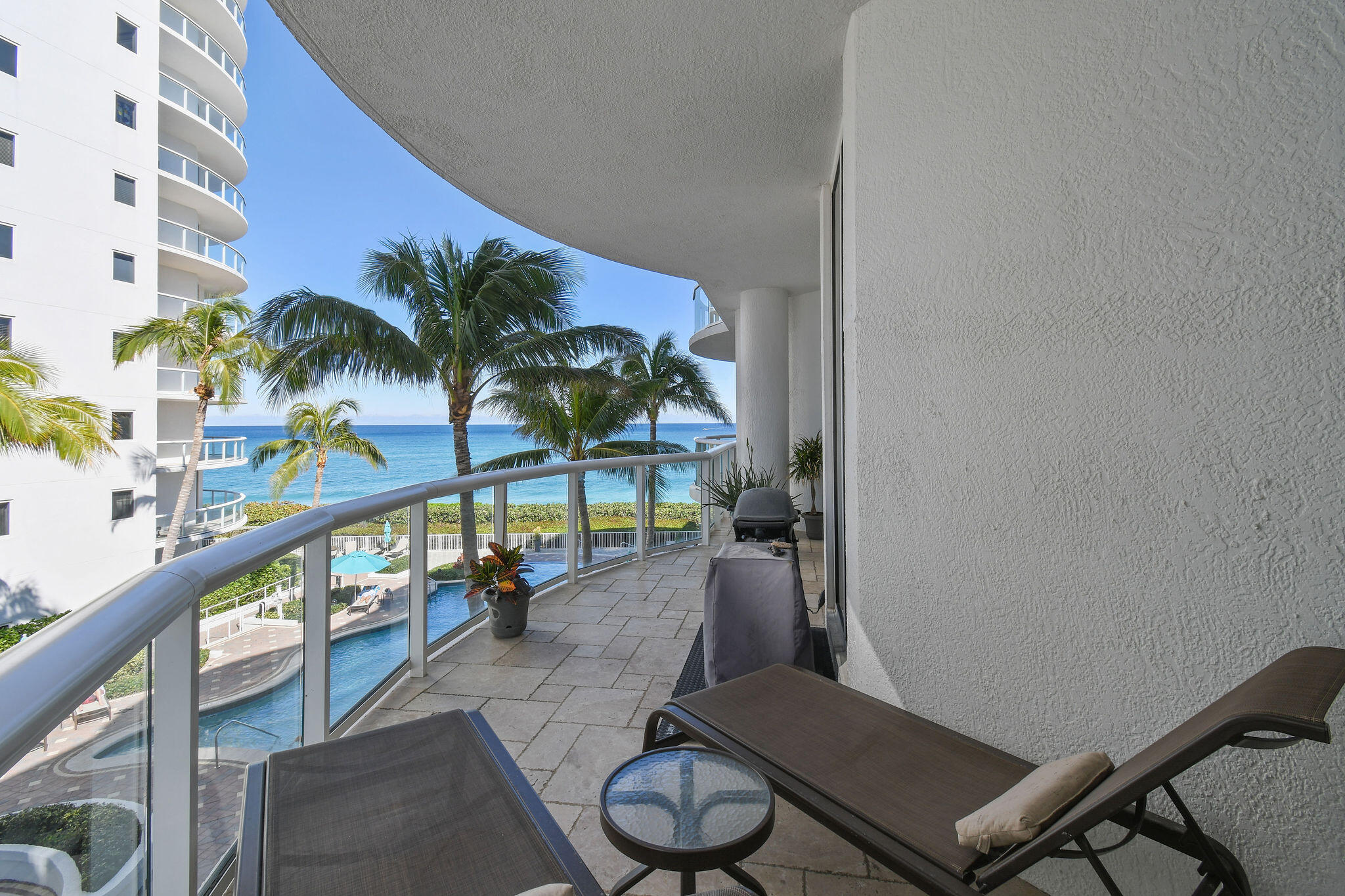 4600 North Ocean Drive, Unit 405 Singer Island, FL 33404 - Photo 15 of 66 4600NOceanDr#405_25