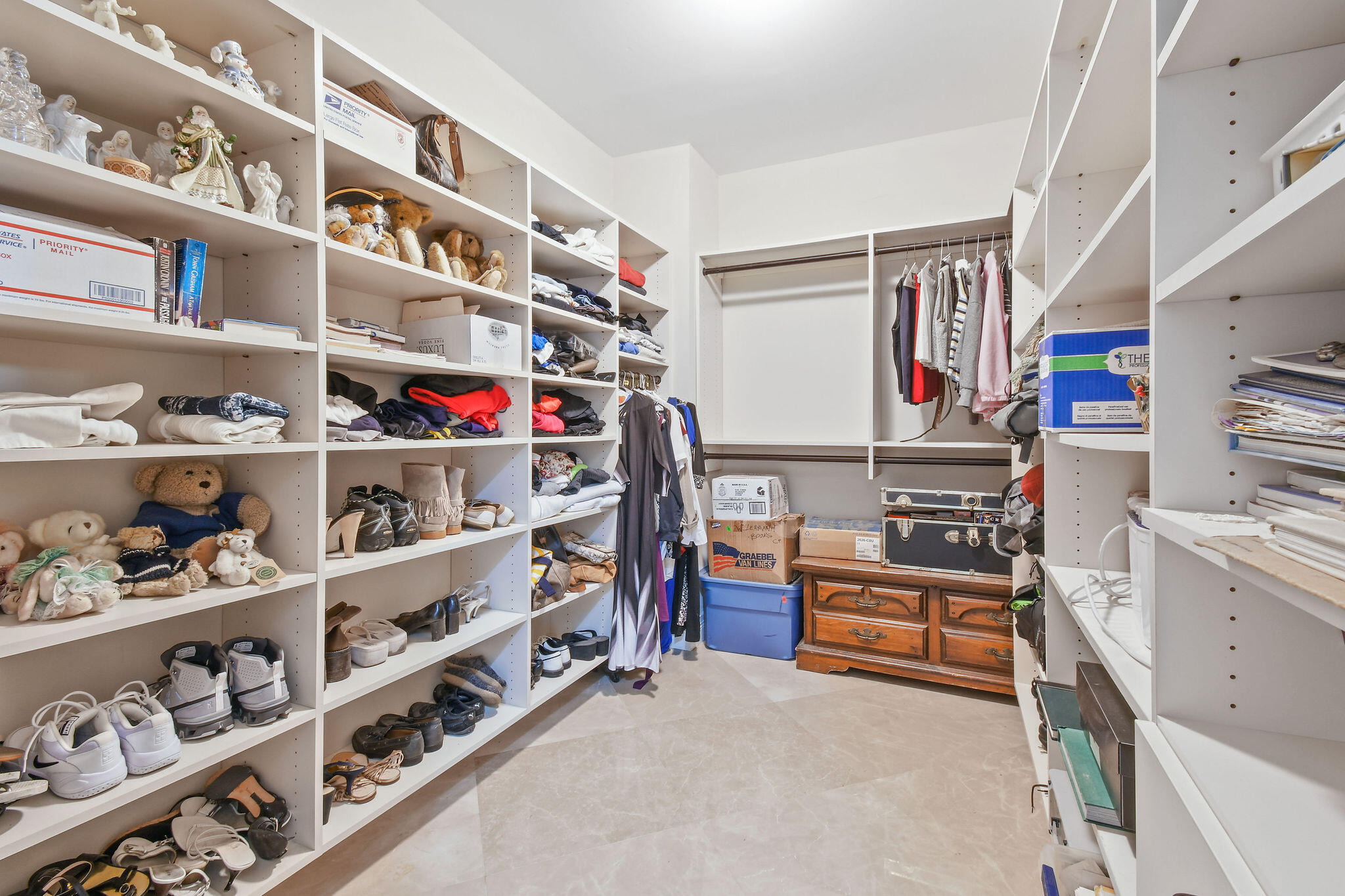4600 North Ocean Drive, Unit 405 Singer Island, FL 33404 - Photo 23 of 66 4600NOceanDr#405_44