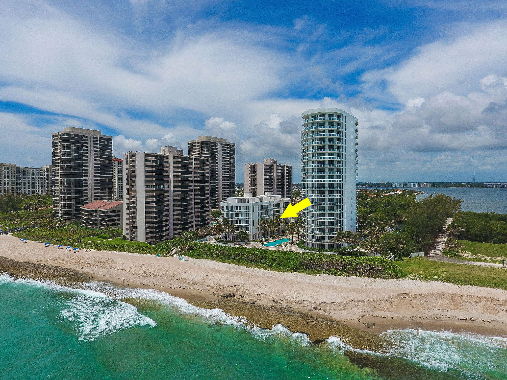 4600 North Ocean Drive, Unit 405 Singer Island, FL 33404 - Photo 49 of 66 4600NOceanDr#405Aerials(9)a