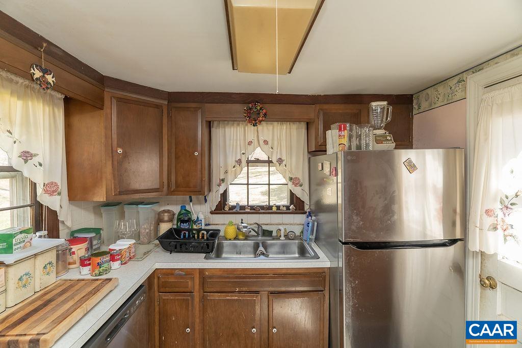 1380 South F T Valley Road Madison, VA 22727 - Photo 15 of 60