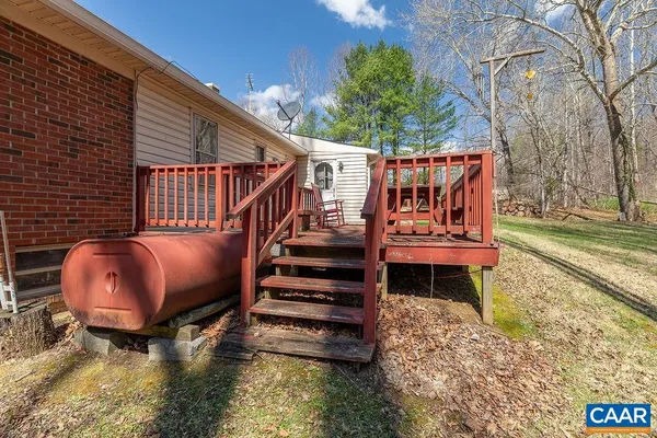 $225,000 | 1380 South F T Valley Road, Madison, VA 22727