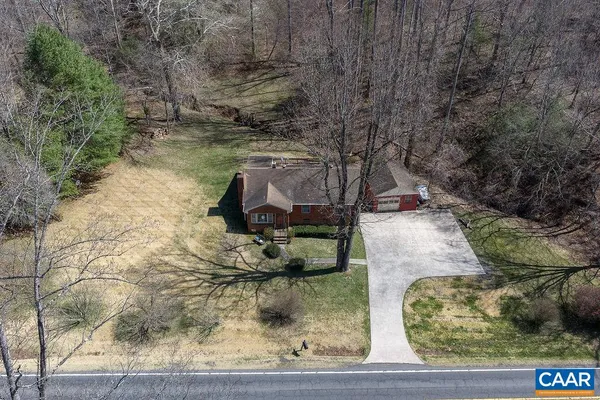 $225,000 | 1380 South F T Valley Road, Madison, VA 22727