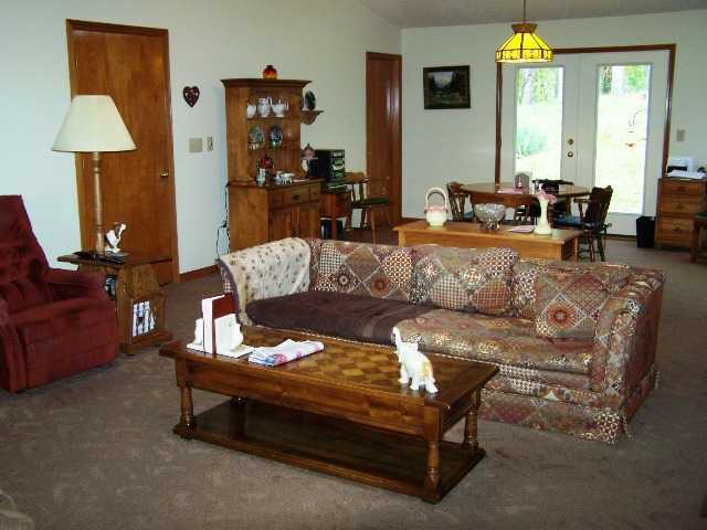 4360 Raccoon Valley Road Alexandria, OH 43001 - Photo 2 of 10 Gallery Image 2