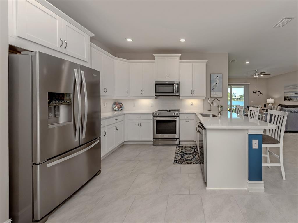 749 Ibiza Loop Venice, FL 34292 - Photo 14 of 61