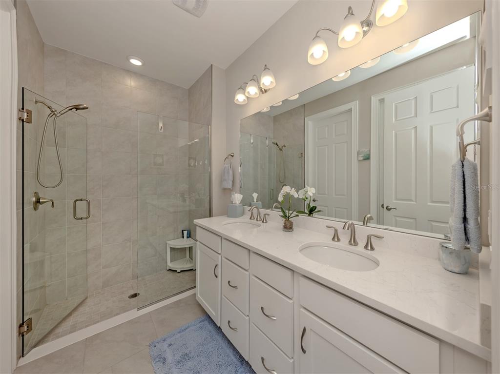 749 Ibiza Loop Venice, FL 34292 - Photo 20 of 61