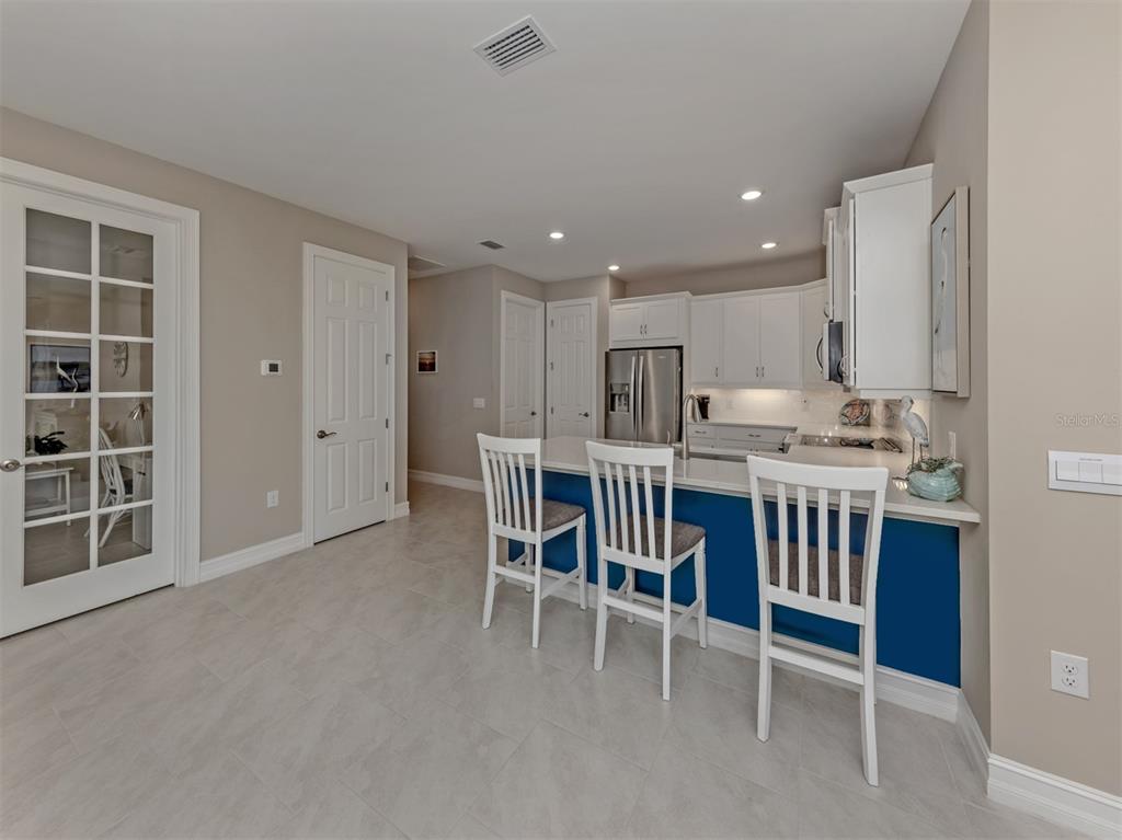 749 Ibiza Loop Venice, FL 34292 - Photo 10 of 61