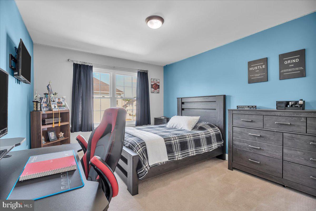 74 Candlewood Road Williamstown, NJ 08094 - Photo 22 of 45 Charming blue-hued bedroom retreat.