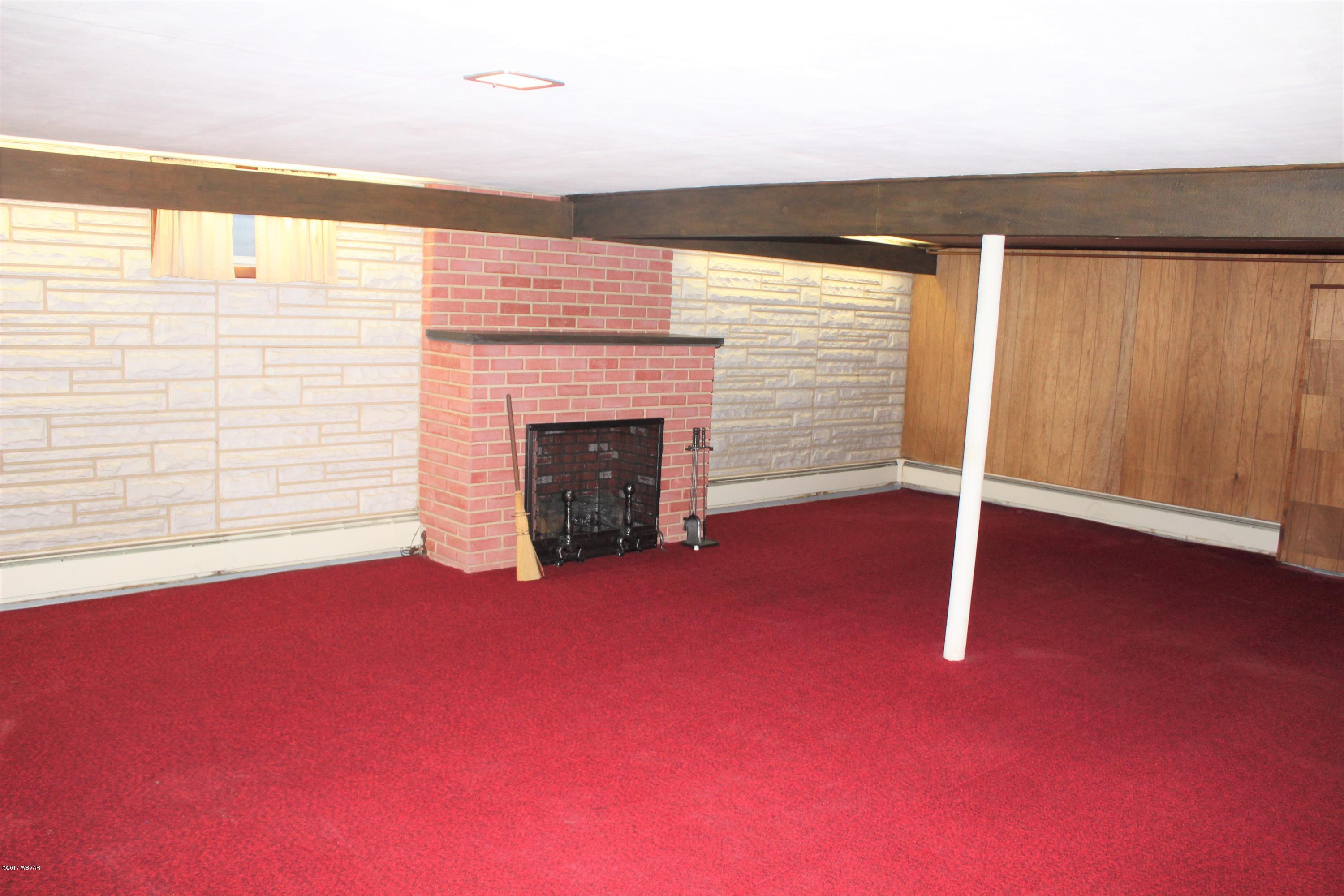 803 Arthur Road Montoursville, PA 17754 - Photo 21 of 34 Family Room