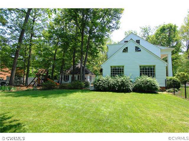 2341 Banstead Road Midlothian, VA 23113 - Photo 16 of 19 a view of a house with a yard and sitting area