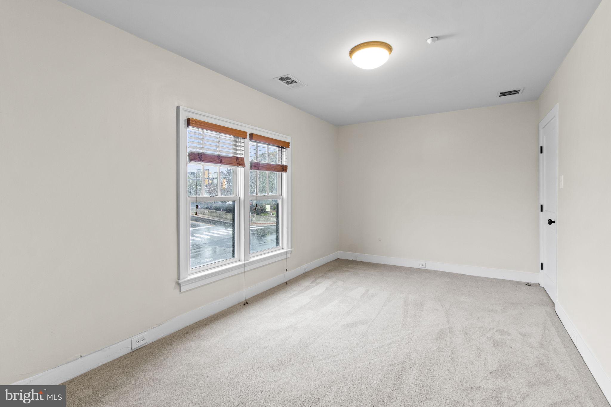 6 South Valley Road, Unit D Paoli, PA 19301 - Photo 9 of 25 Living Room