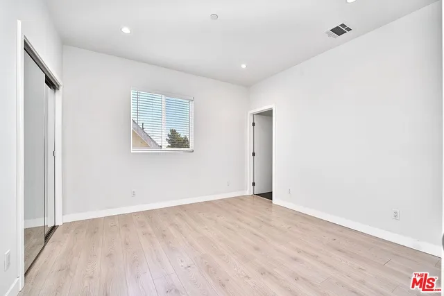 $2,900,000 | 1143 Irolo Street, Los Angeles, CA 90006