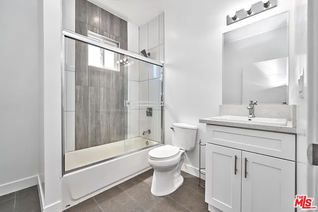 $2,900,000 | 1143 Irolo Street, Los Angeles, CA 90006