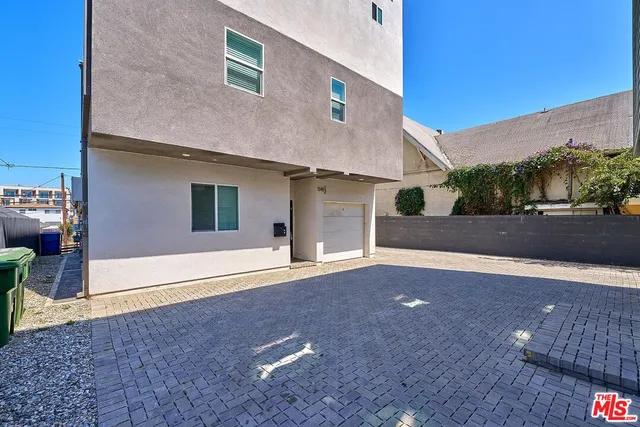 $2,900,000 | 1143 Irolo Street, Los Angeles, CA 90006