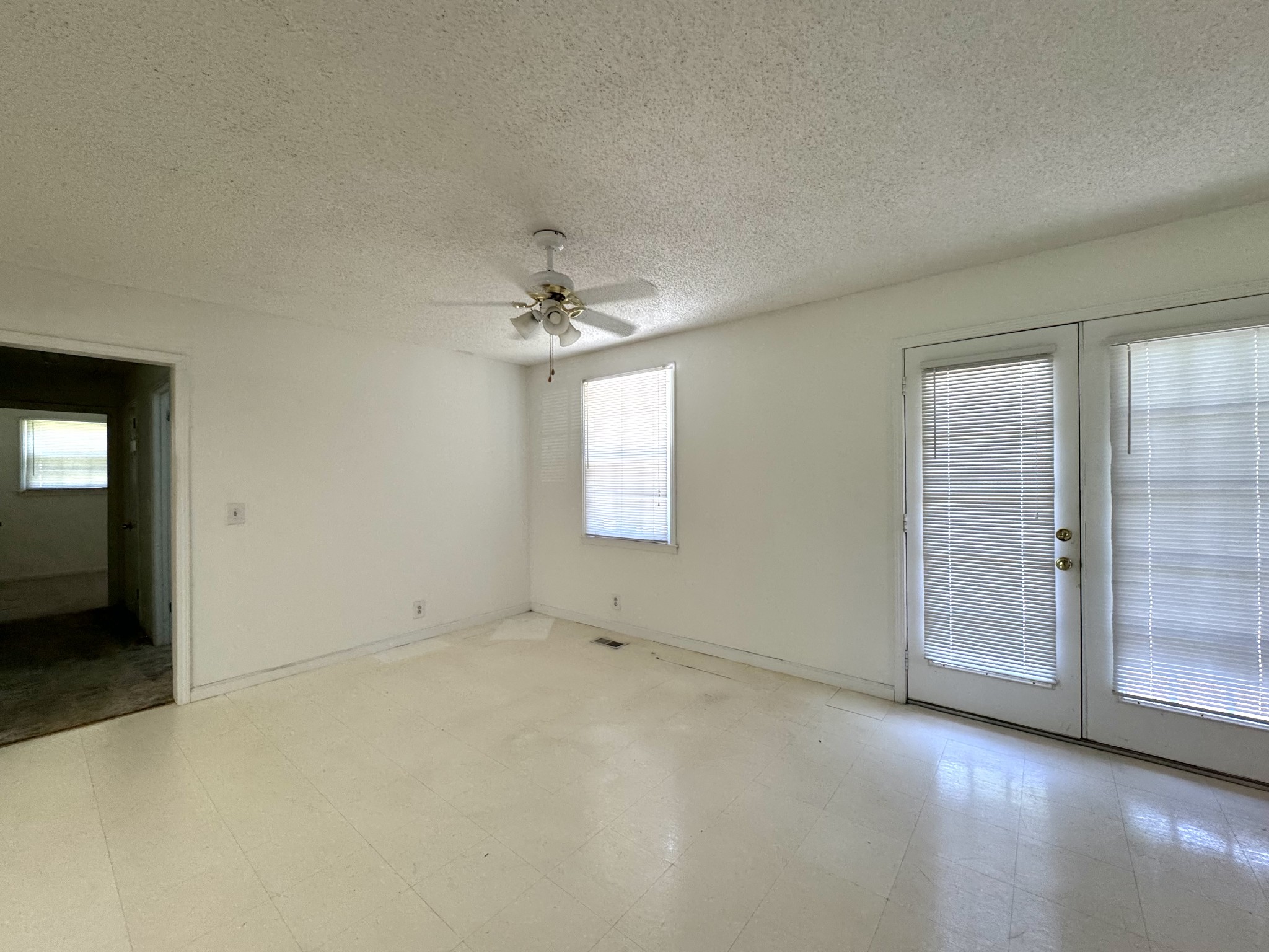 2768 Bellar Road Greenbrier, TN 37073 - Photo 9 of 16