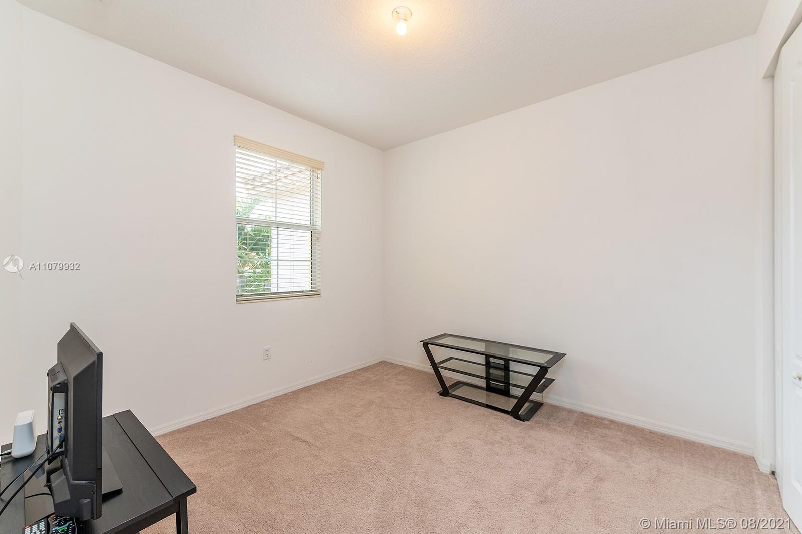 5218 Southwest 78th Terrace Davie, FL 33328 - Photo 31 of 41